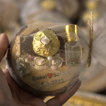 توزيعات خشب طبيعي