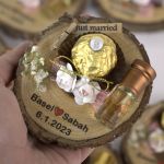 توزيعات خشب طبيعي